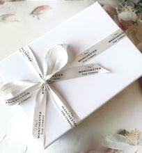Load image into Gallery viewer, Bespoke Gift Box Option
