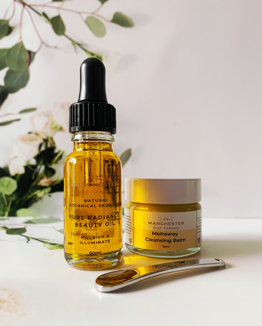 Pure Radiance Beauty Set